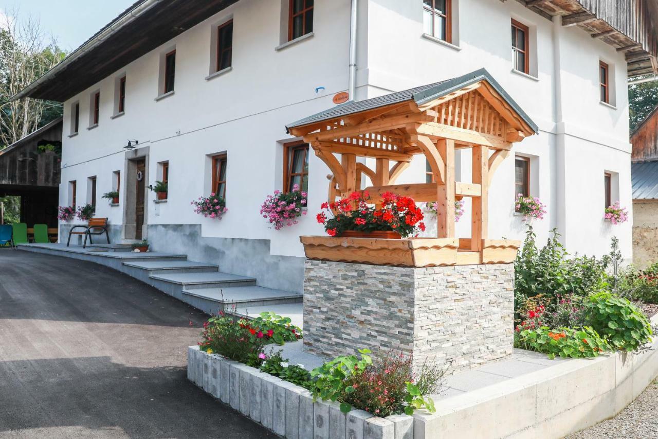 Apartmaji Tina Zgornje Gorje Eksteriør billede